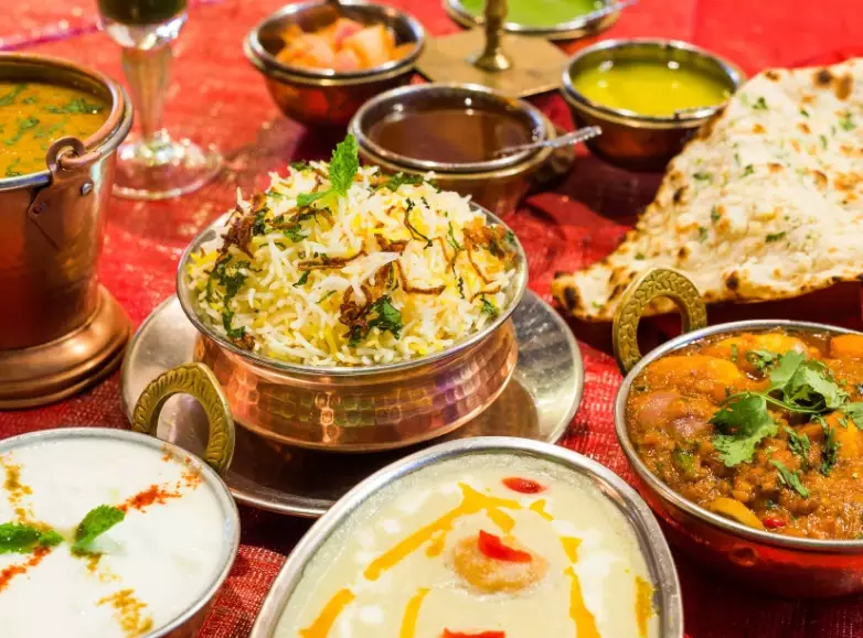 Traditional Indian Cooking: A Complete Guide to Flavors & Techniques