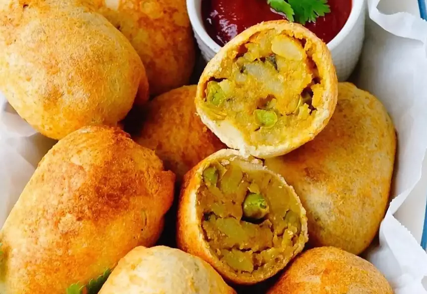 Indian street food snacks