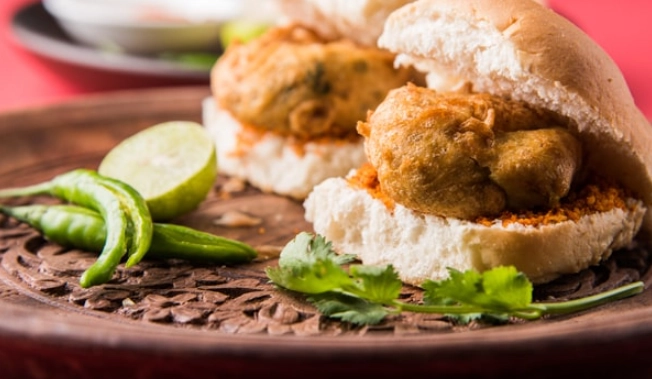 Vegetarian Indian Street Food Recipes You Can Make at Home