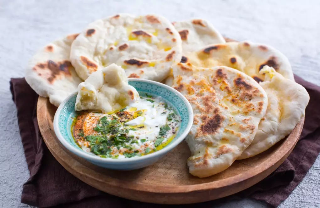 yogurt naan recipe