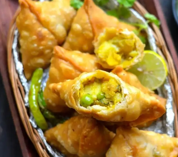 Authentic Punjabi Samosa Recipe: Crispy, Flaky & Spiced
