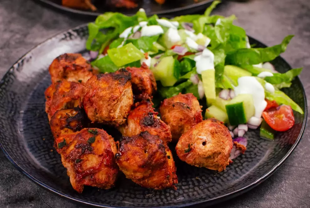 how to make chicken kebabs