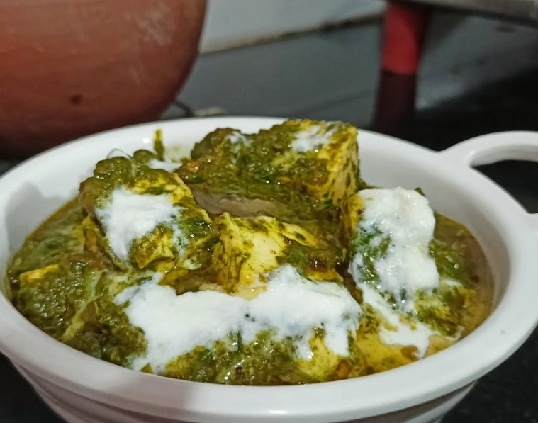 authentic palak paneer