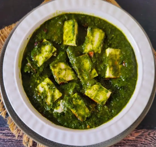how to make palak paneer
